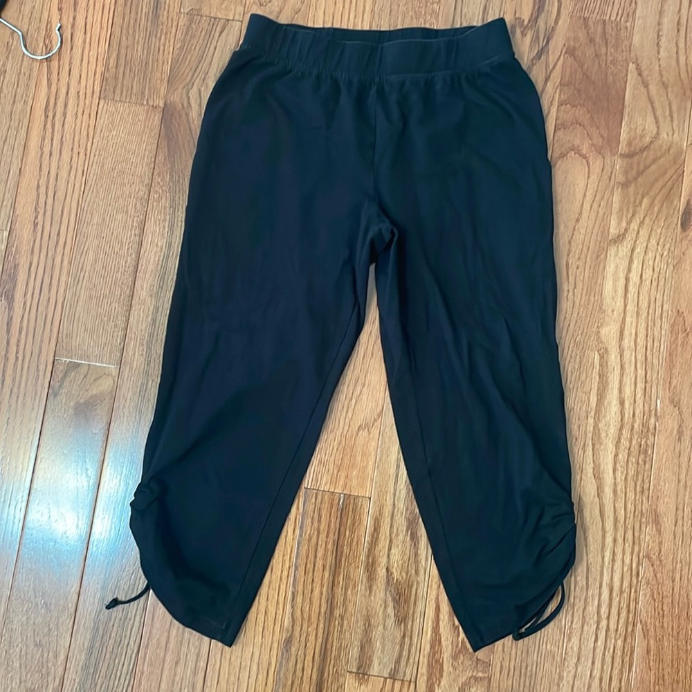 Chicos weekends crop pants